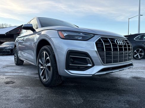 Used 2021 Audi Q5 2.0T Premium w/ Convenience Package image 8