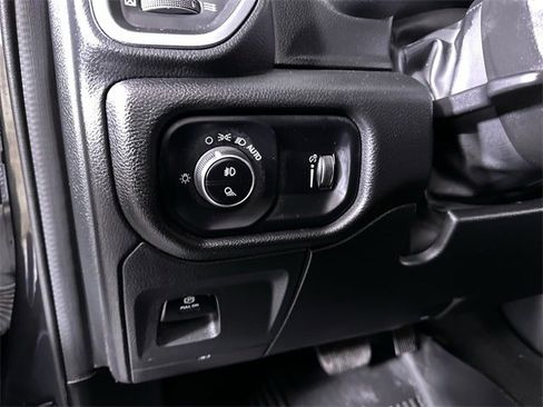 Used 2024 RAM 1500 Big Horn w/ Trailer Tow Group image 18