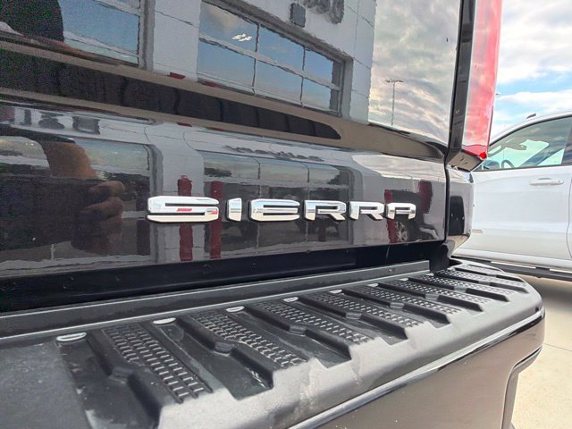 Used 2025 GMC Sierra 2500 Denali Ultimate AWD/4WD image 11