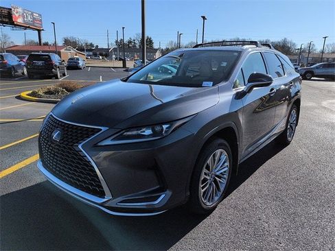 Used 2022 Lexus RX 450hL Luxury image 3