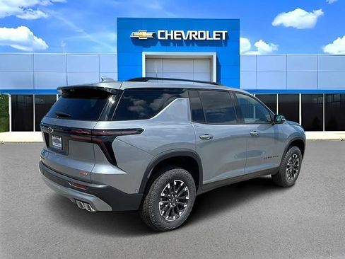 New 2026 Chevrolet Traverse Z71 w/ Enhanced Driving Package AWD/4WD image 3