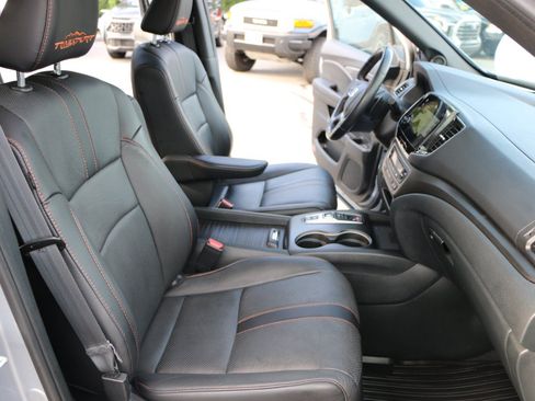 Used 2023 Honda Passport TrailSport image 33