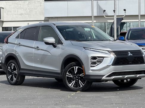 Used 2024 Mitsubishi Eclipse Cross SE image 2