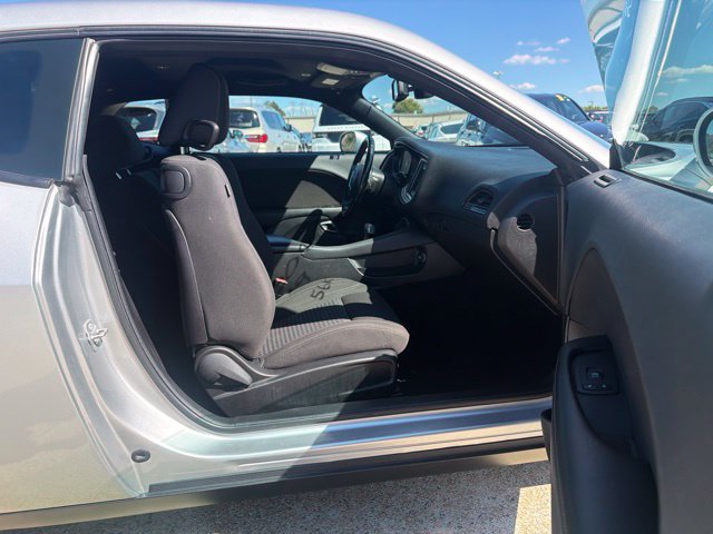 Used 2019 Dodge Challenger SXT RWD image 24