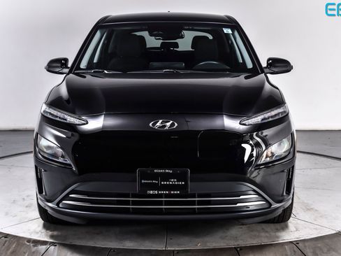 Used 2023 Hyundai Kona SE FWD image 8