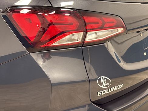Used 2022 Chevrolet Equinox LT AWD/4WD image 37