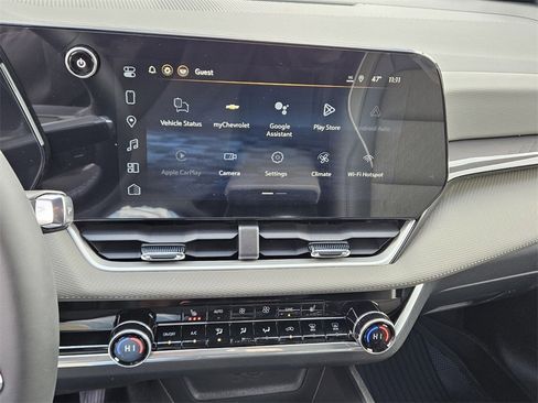 New 2026 Chevrolet Equinox LT w/ Convenience Package II image 21