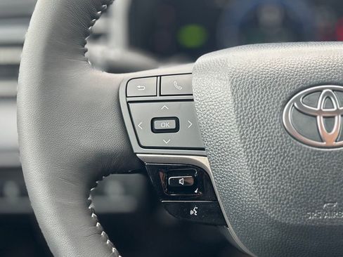 New 2026 Toyota Camry SE w/ Convenience Package image 9