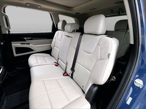 Used 2025 Kia Telluride SX AWD/4WD image 21