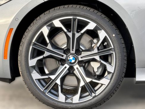 Used 2026 BMW 330i Sedan w/ Premium Package RWD image 13