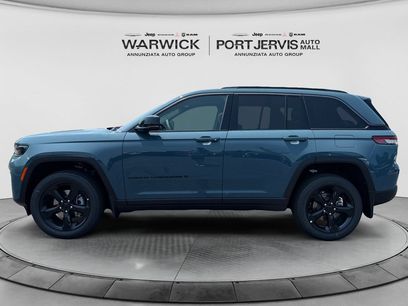 New 2026 Jeep Grand Cherokee Limited w/ Limited Altitude Package