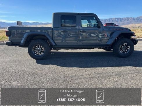 New 2026 Jeep Gladiator Mojave image 2