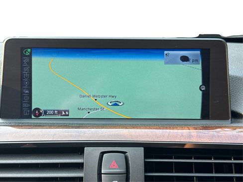 Used 2015 BMW 328i xDrive Wagon w/ Premium Package image 27