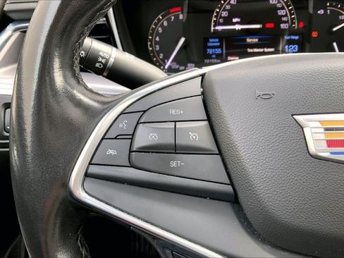 Used 2019 Cadillac XT5 Luxury FWD image 18