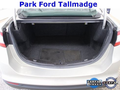 Used 2015 Ford Fusion S image 5