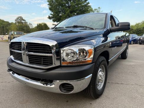 Used 2006 Dodge Ram 2500 Truck ST w/ Trailer Tow Group image 3