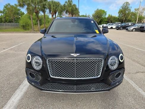 Used 2020 Bentley Bentayga image 8