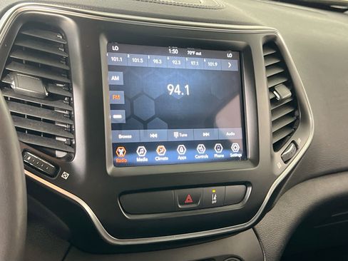 Used 2022 Jeep Cherokee Latitude Lux w/ Sun & Sound Group image 14