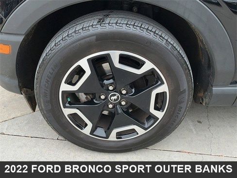 Used 2022 Ford Bronco Sport Outer Banks w/ Tech Package image 9