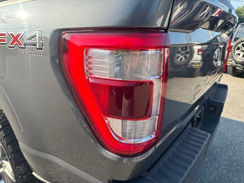 Used 2021 Ford F150 Lariat w/ Equipment Group 502A High AWD/4WD image 9