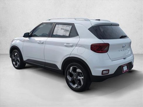 New 2026 Hyundai Venue SEL image 9
