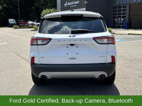 Used 2022 Ford Escape SE w/ Cold Weather Package AWD/4WD image 6