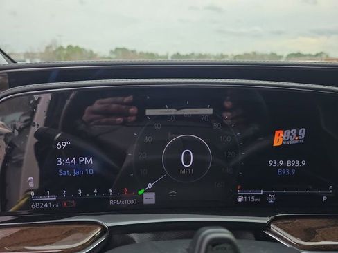 Used 2023 Cadillac Escalade Sport Platinum image 19