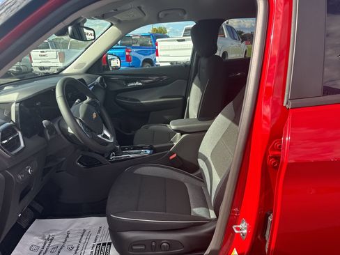 New 2026 Chevrolet TrailBlazer LT w/ Convenience Package AWD/4WD image 12