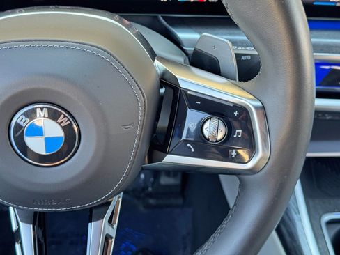 Used 2023 BMW 760i xDrive AWD/4WD image 23