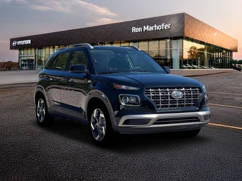 New 2026 Hyundai Venue SEL image 11