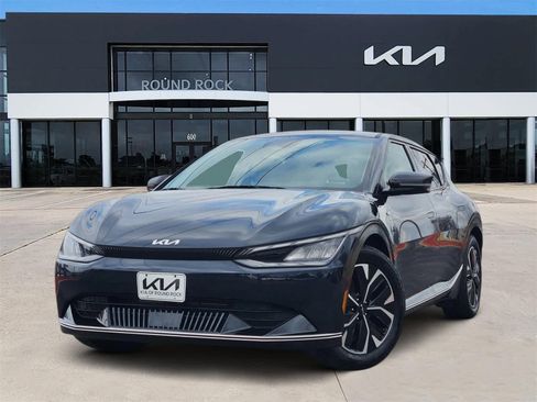 Certified 2024 Kia EV6 Wind image 1