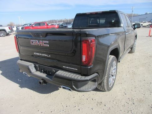 New 2026 GMC Sierra 1500 Denali image 4