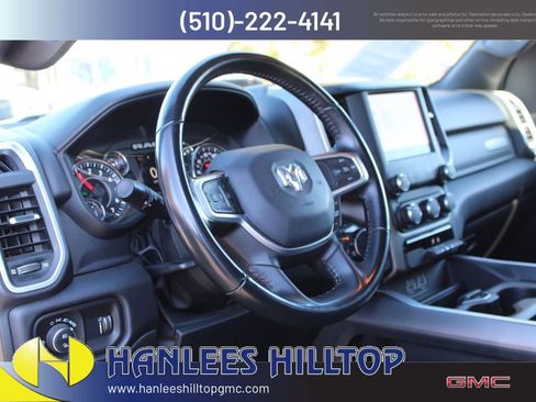 Used 2022 RAM 1500 4x4 Crew Cab image 12