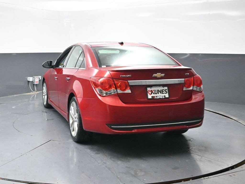 Used 2014 Chevrolet Cruze LTZ w/ Sun, Sound and Sport Package FWD image 11