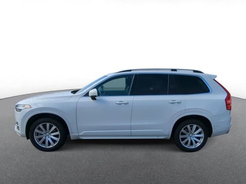 Used 2018 Volvo XC90 T6 Momentum w/ Momentum Plus Package image 5