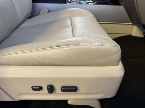 Used 2017 Ford Expedition Limited w/ Equipment Group 301A image 15