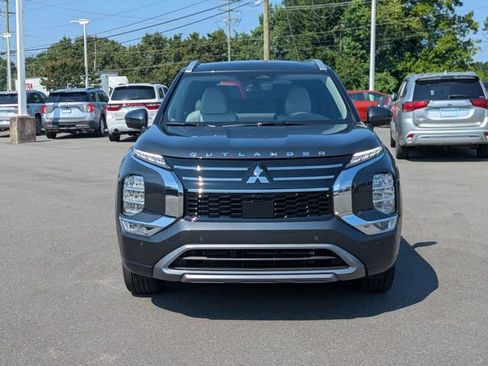 New 2025 Mitsubishi Outlander SEL image 8