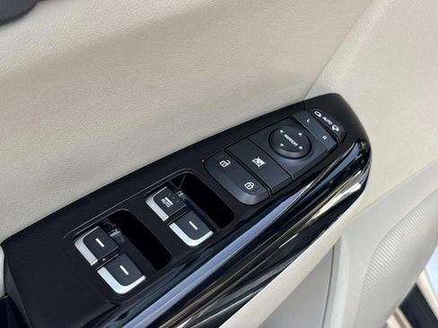 Used 2022 Kia Sportage Nightfall Edition w/ Nighfall AWD Premium Package image 21