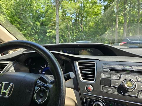 Used 2013 Honda Civic LX image 44