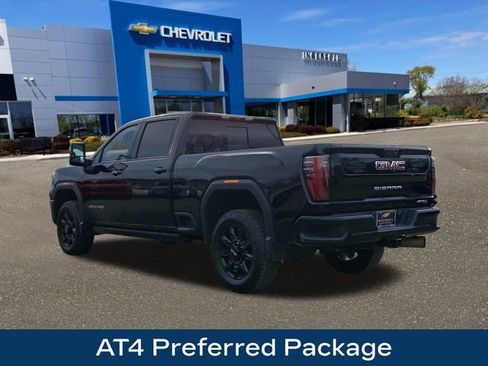 Used 2025 GMC Sierra 2500 AT4 w/ AT4 Premium Plus Package image 6