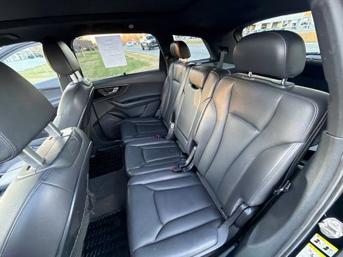 Used 2017 Audi Q7 2.0T Premium Plus w/ Premium Plus Package image 23
