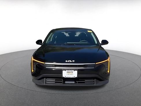 Used 2025 Kia K4 FWD image 3