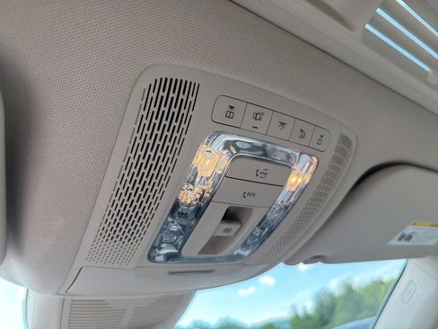 Used 2020 Mercedes-Benz GLS 450 4MATIC w/ Convenience Package image 31