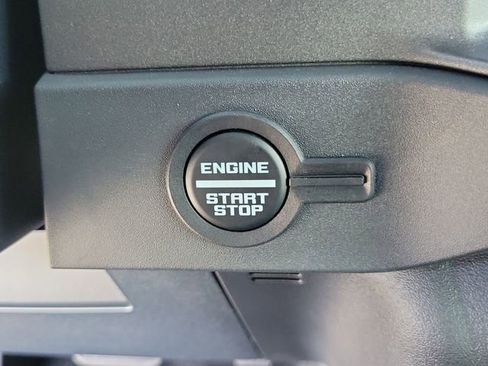 New 2026 Ford Bronco 2-Door AWD/4WD image 24