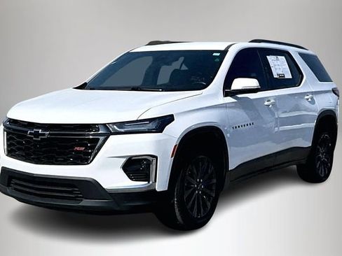 Used 2023 Chevrolet Traverse RS w/ LPO, Floor Liner Package image 2