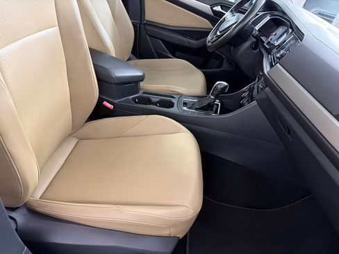 Used 2019 Volkswagen Jetta SE w/ Cold Weather Package FWD image 21