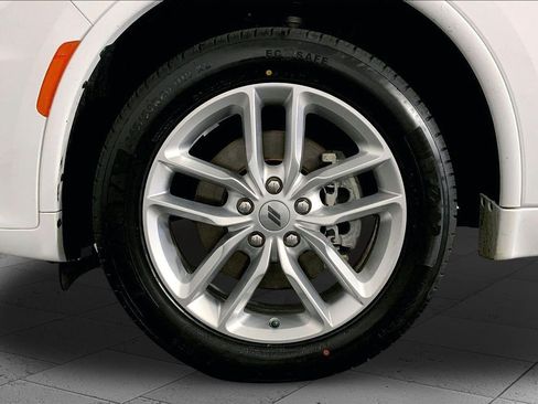 Used 2023 Dodge Durango GT AWD/4WD image 9