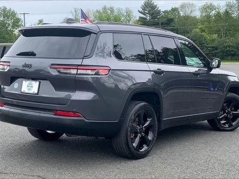 Certified 2023 Jeep Grand Cherokee L Altitude AWD/4WD image 12