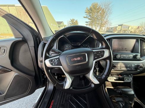 Used 2017 GMC Canyon SLT w/ Driver Alert Package image 19