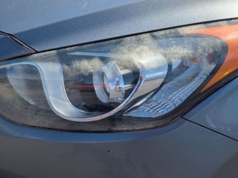 Used 2015 Hyundai Elantra GT FWD image 12